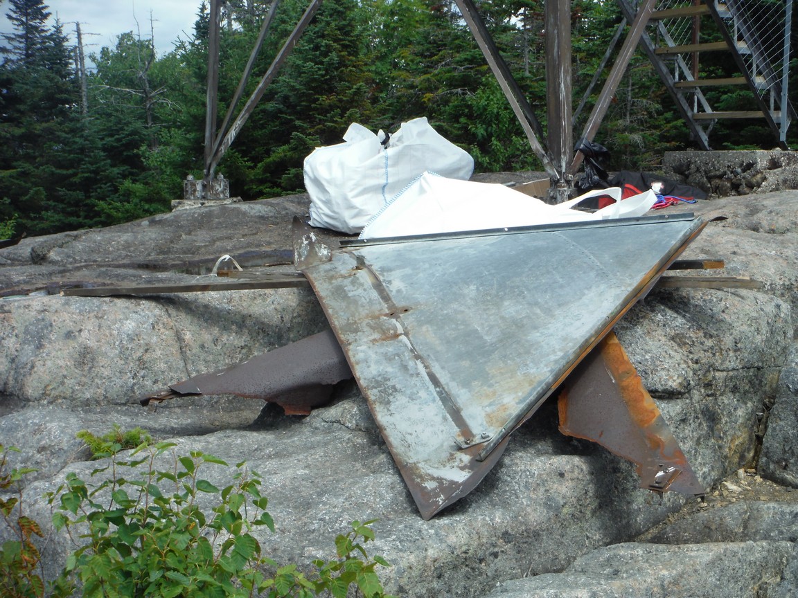 Removing Old Roof (18)